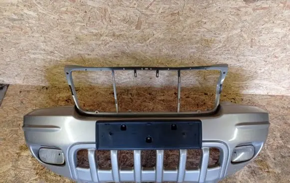 Jeep Grand Cherokee (WK) Front bumper