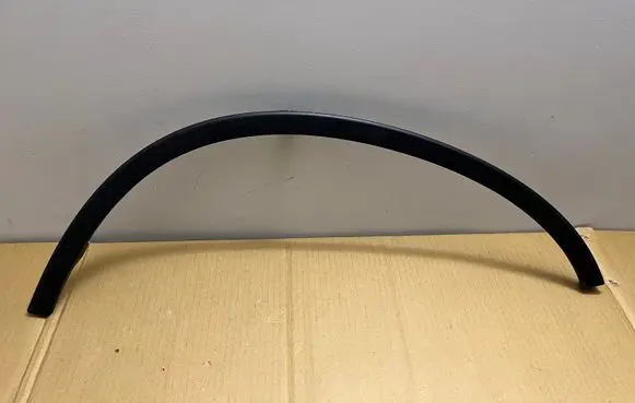 Honda CR-V Front arch trim 74115