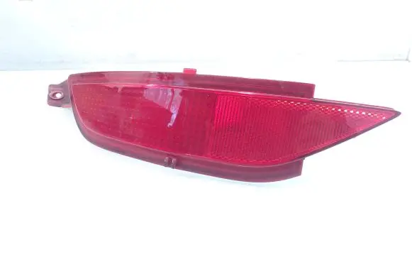 Ford Fiesta Rear tail light reflector 8A6117E847AB