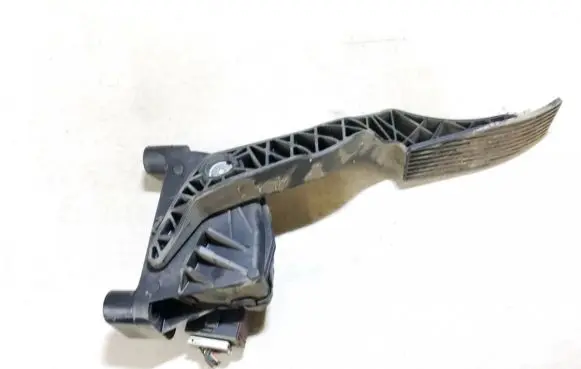 Opel Zafira A Accelerator throttle pedal 9202341 00811400