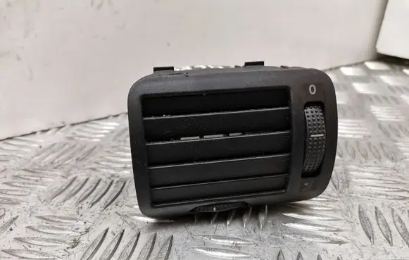 Volkswagen PASSAT B5.5 Dashboard side air vent grill/cover trim 3B0819703D