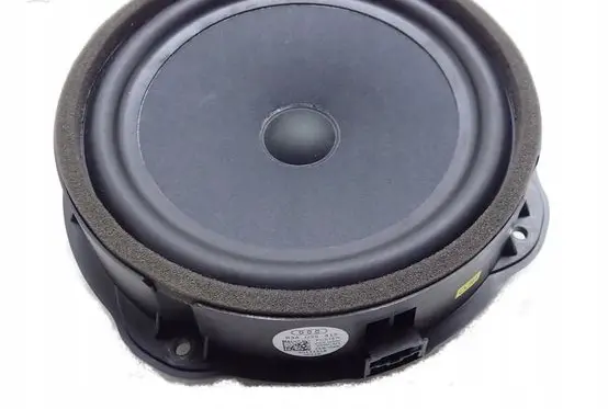 Audi Q3 F3 Subwoofer speaker 83A035415