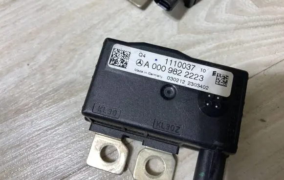 Mercedes-Benz E W212 MPM control module A0009822223
