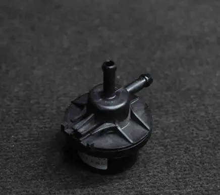 Audi A6 S6 C7 4G Turbo solenoid valve 5Q0121671