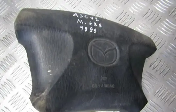 Mazda 626 Steering wheel airbag GE4T57K00 93043A