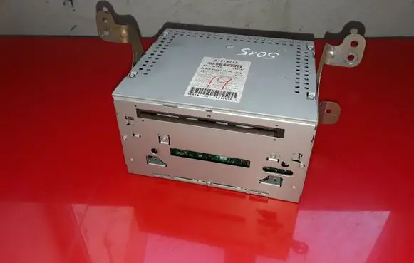 Citroen C-Crosser Radio/CD/DVD/GPS head unit 8701A215 DY6MW7U59 75245030A