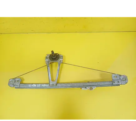 Mercedes-Benz E W124 Rear door manual window regulator 