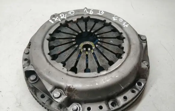 Hyundai ix20 Clutch pressure plate 4130026021