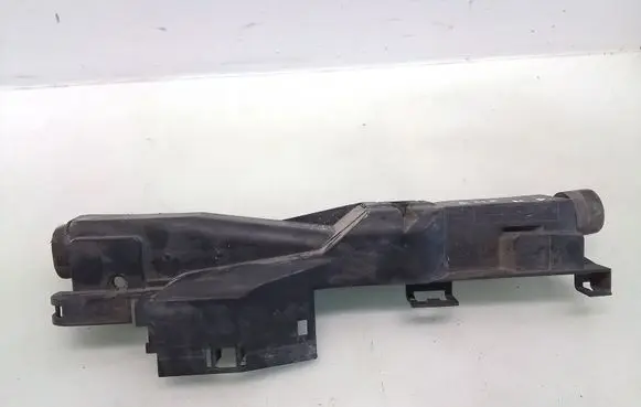 Radiator support slam panel bracket