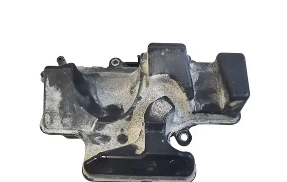 Vacuum air tank