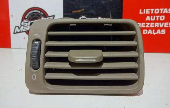 Volvo S80 Dashboard side air vent grill/cover trim 130082002