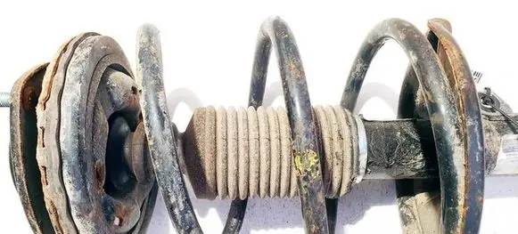 Mitsubishi Grandis Front coil spring 