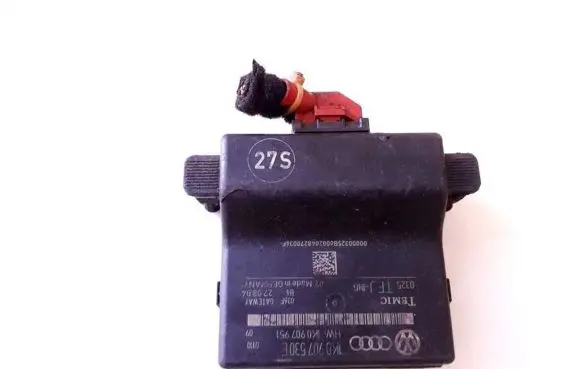 Volkswagen Golf V Other control units/modules 1k0907530e 1k0907951