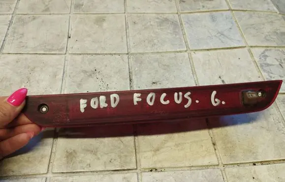 Ford Focus Third/center stoplight XS4X13A613AB
