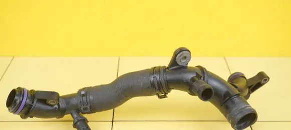 Nissan Juke II F16 Engine coolant pipe/hose 210477334R HR10 PRZEWOD