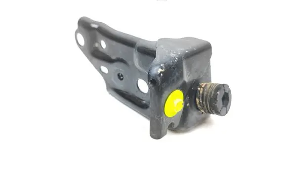 Toyota Yaris XP210 Other engine bay part