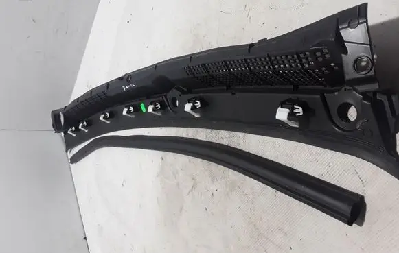 Dacia Jogger Wiper trim 668112378R