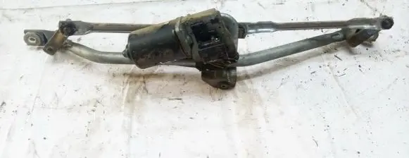 Audi A4 S4 B5 8D Front wiper linkage and motor