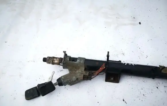 Volkswagen Golf III Ignition lock 357905851