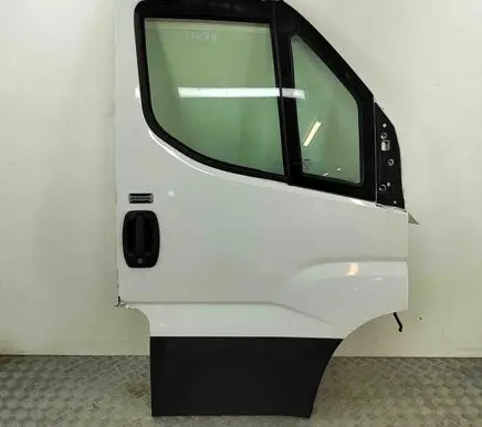 Iveco Daily 6th gen Front door 5801519999