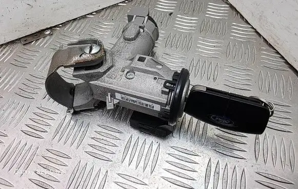 Ford Fiesta Ignition lock 8V513F880CG SL48