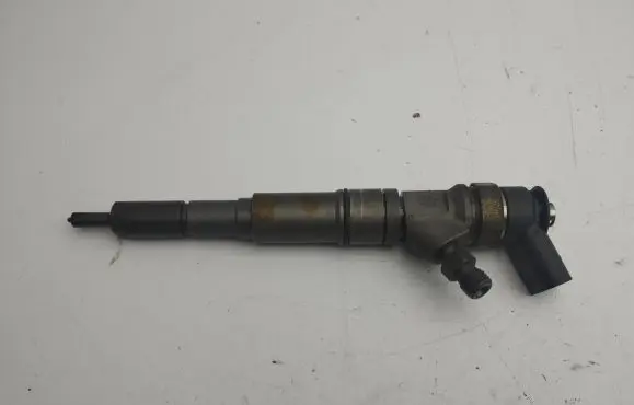 BMW 5 E60 E61 Fuel injector 7794435 0445110209
