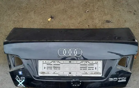 Tailgate/trunk/boot lid