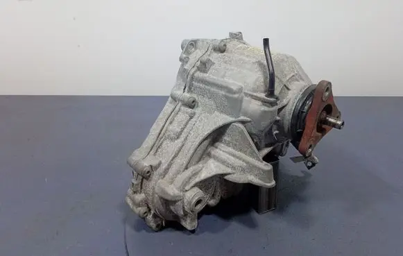 BMW 7 F01 F02 F03 F04 Gearbox transfer box case 8673712