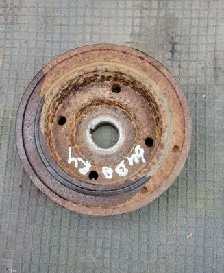 Subaru Forester SF Crankshaft pulley