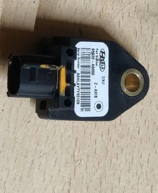 KIA Ceed Airbag deployment crash/impact sensor 95920A6000