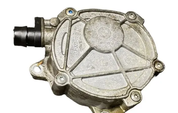 BMW 3 E90 E91 Vacuum pump 0313327116 0313337124