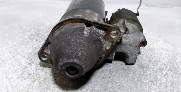Mercedes-Benz A W169 Starter motor A0051517401 0001108217