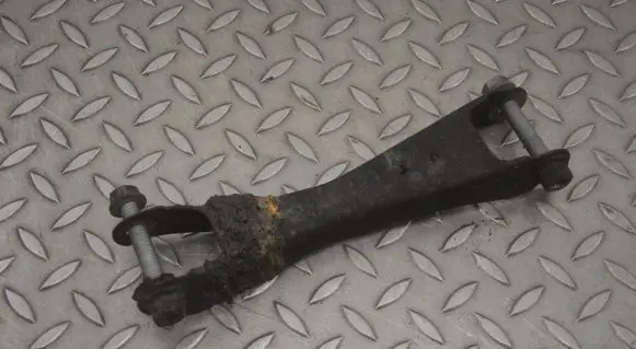 BMW i3 Rear upper control arm/wishbone