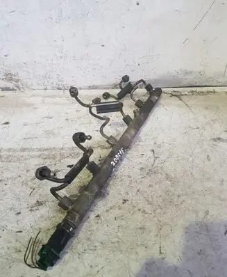 BMW 5 E39 Fuel main line pipe