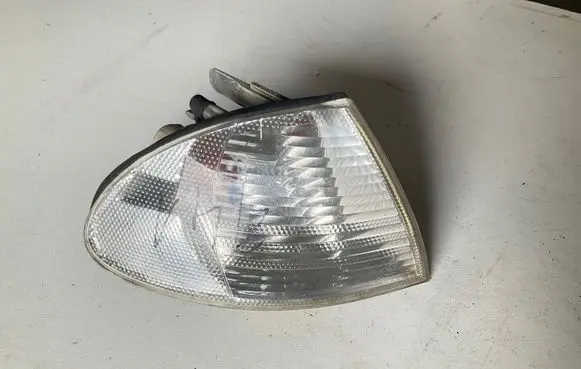 BMW 3 E46 Front indicator light 6902770