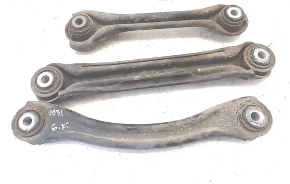 Rear control arm
