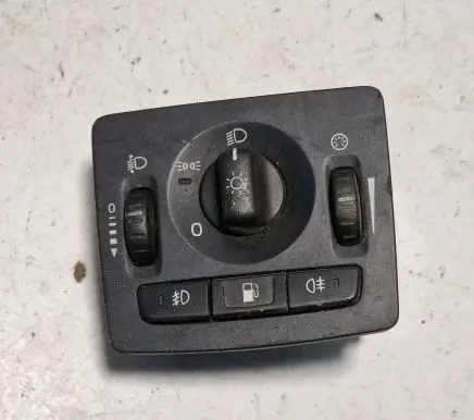 Volvo V50 Light switch 30669736 04W36T