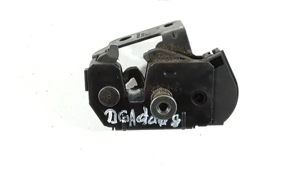 Volvo XC90 Tailgate lock latch 30649107 E0043364115
