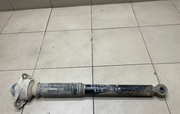 Volkswagen Touran I Rear shock absorber/damper
