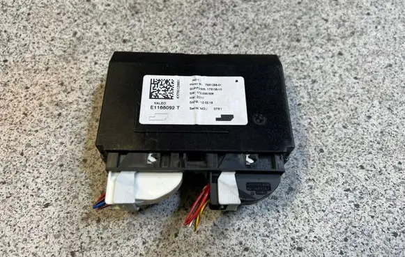 BMW 1 F20 F21 Air conditioner control unit module 7951288