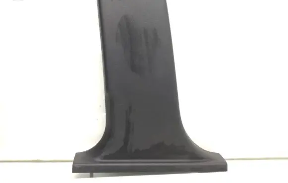 (B) pillar trim (bottom)