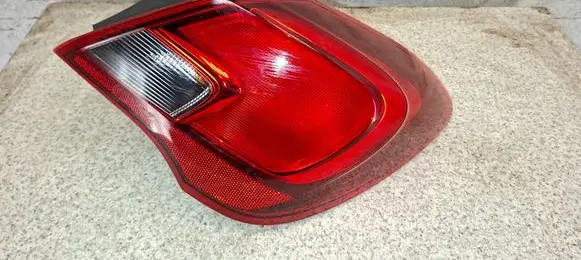 Opel Corsa E Rear/tail lights 39012628 460034366 16062016