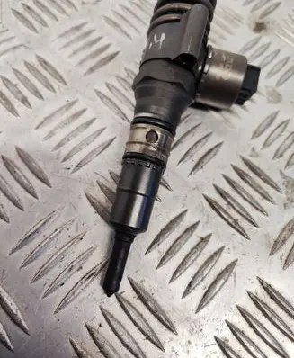 Seat Altea Fuel injector 03G130073G