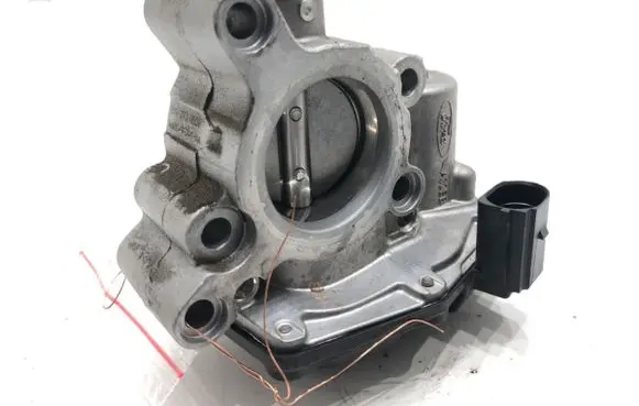 Ford Focus Engine shut-off valve H6BG-9F991-AA