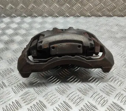 Volvo V70 Front brake caliper 8603753
