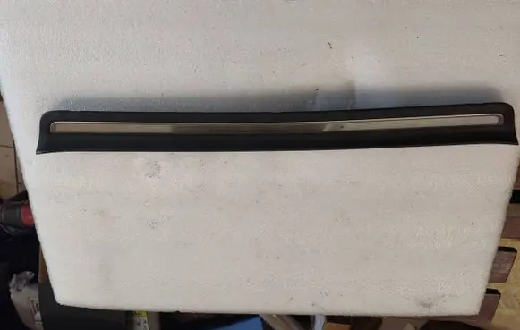 KIA Stinger Front sill trim cover 85883J5100