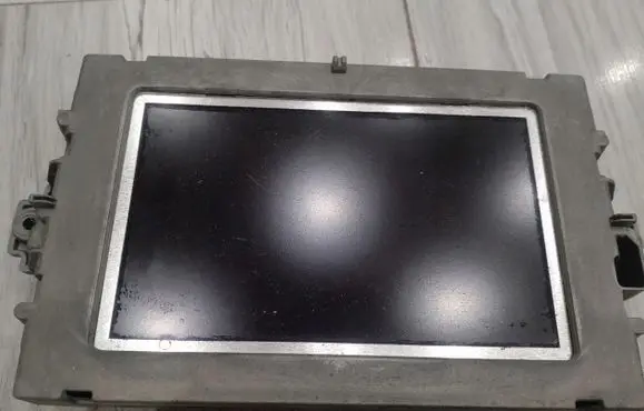 Mercedes-Benz C W204 Screen/display/small screen 2049010603