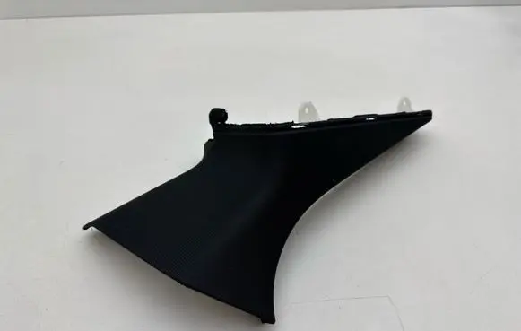 Audi A5 (D)pillar trim (top) 8W8867245B