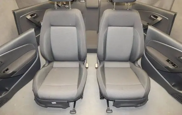 Volkswagen Polo V 6R Seat set 