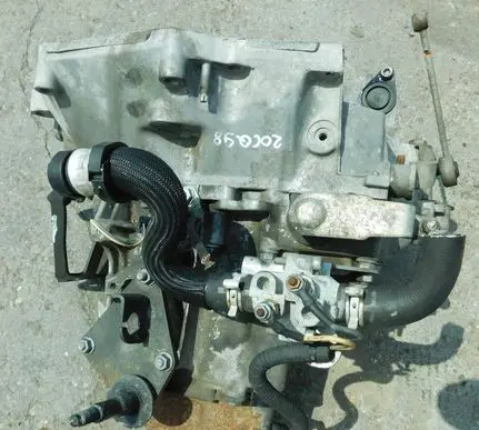 Peugeot 206+ Manual 5 speed gearbox 20CQ98